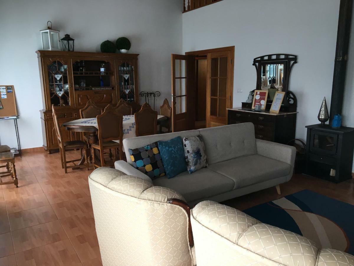 فيلا Casa Do Carroca Terreiros المظهر الخارجي الصورة